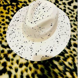 Custom firm brim hat